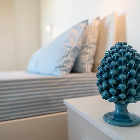 Feriehus Dimore Capirro Charming Family House