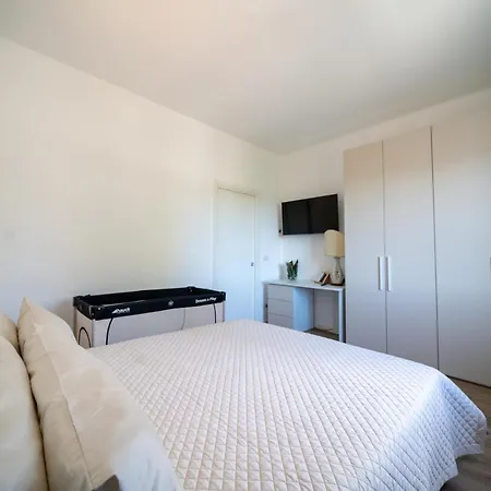 Feriehus Dimore Capirro Charming Family House Trani