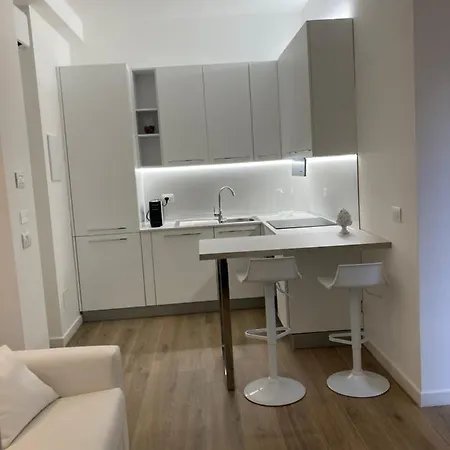 Dimore Capirro Charming Family House 트라니