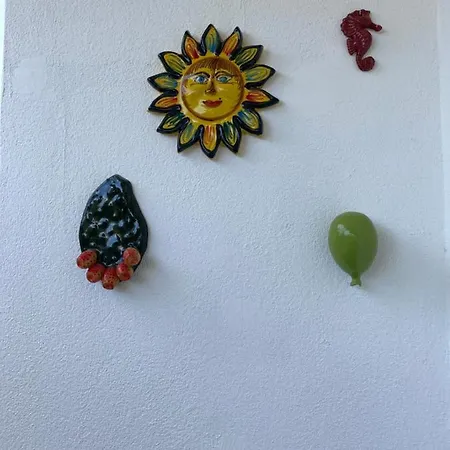 Dimore Capirro Charming Family House Дом отдыха Трани