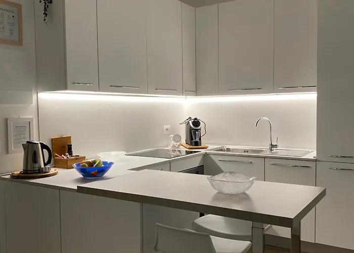 Dimore Capirro Charming Family House * טרני